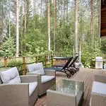 Loma-asunnot With Hot Tub And Sauna *