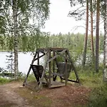 With Hot Tub And Sauna Uurainen