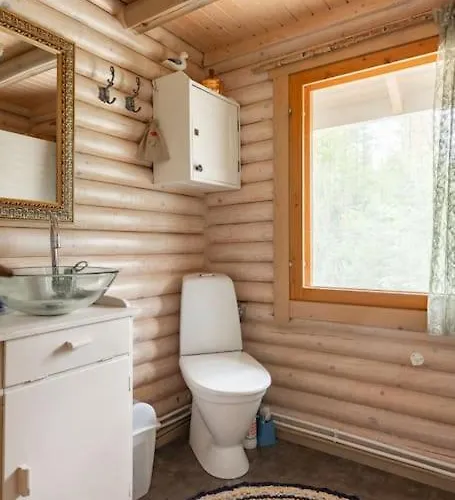 Nyaraló With Hot Tub And Sauna Uurainen